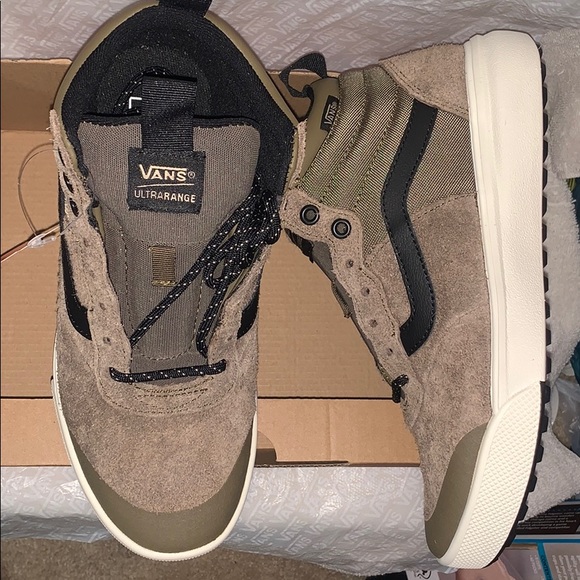 >Ⓜ️ULTRARANGE HI TOP HAIRY SUEDE CUB/MARSHMALLOW ULTRA PADDED TONGUE BRAND🆕VANS - Picture 3 of 15